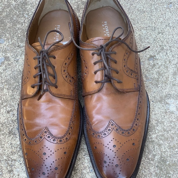 Florsheim Imperial Men’s Oxford Wingtip shoe size 9.5 - Picture 11 of 16
